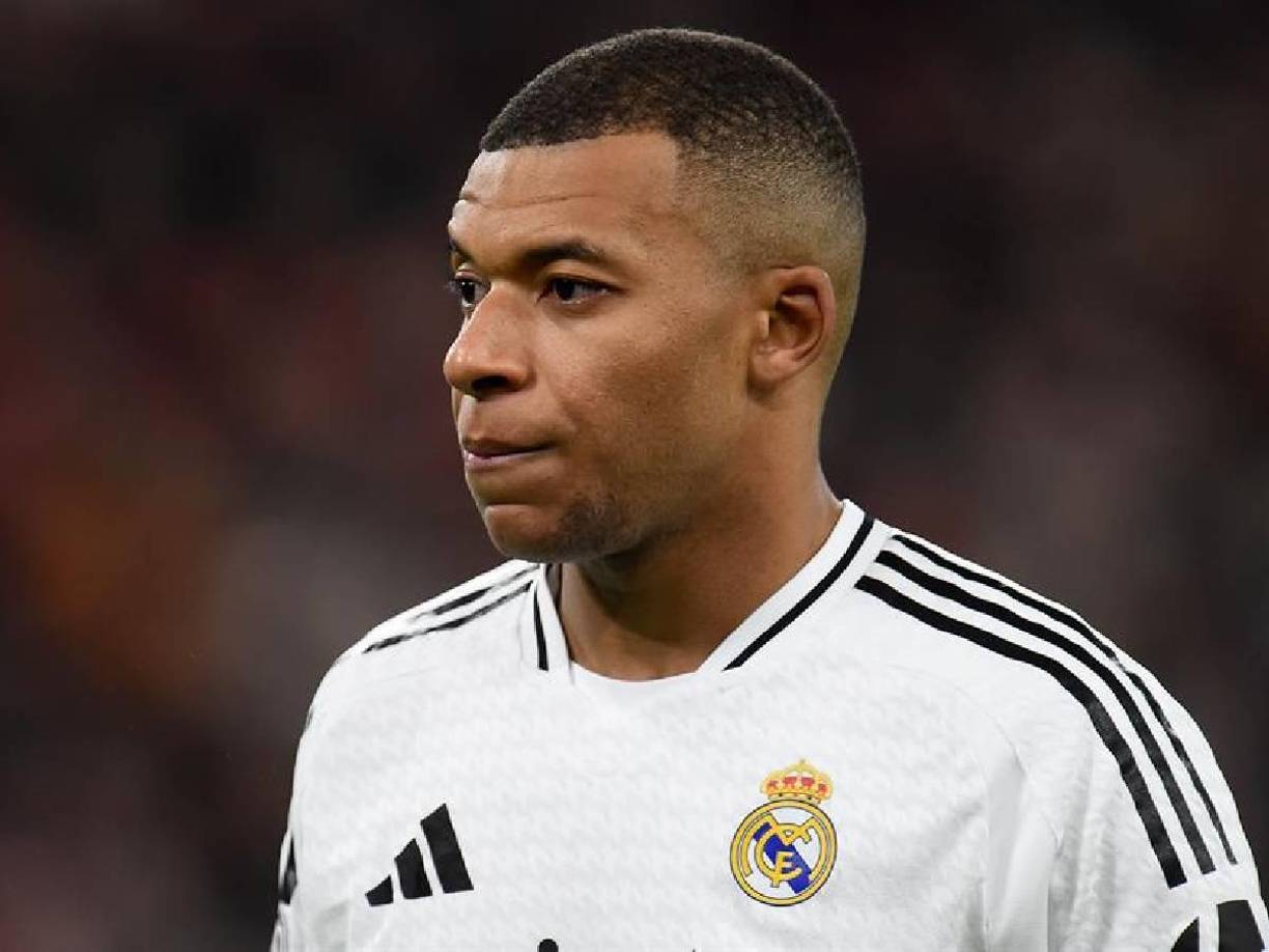 Mbappé llegó para la presente temporada, pero no atraviesa por su mejor momento y desde el club esperan recuperar su mejor versión.