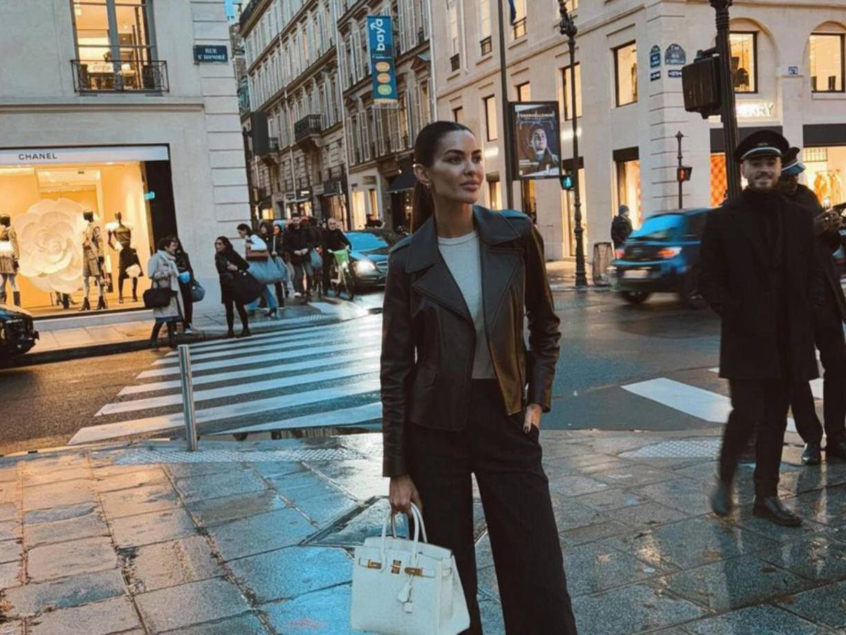 Prensa española señala que Joana y Alves terminaron luego de que el brasileño prefirió guardar silencio.