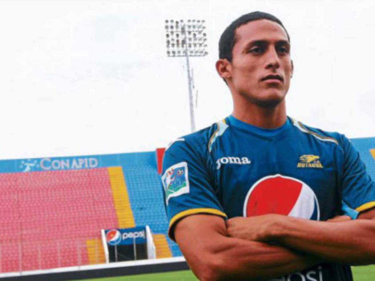 Sin hacer mucho ruido, David Molina se retiró del fútbol profesional con apenas 26 años de edad. 