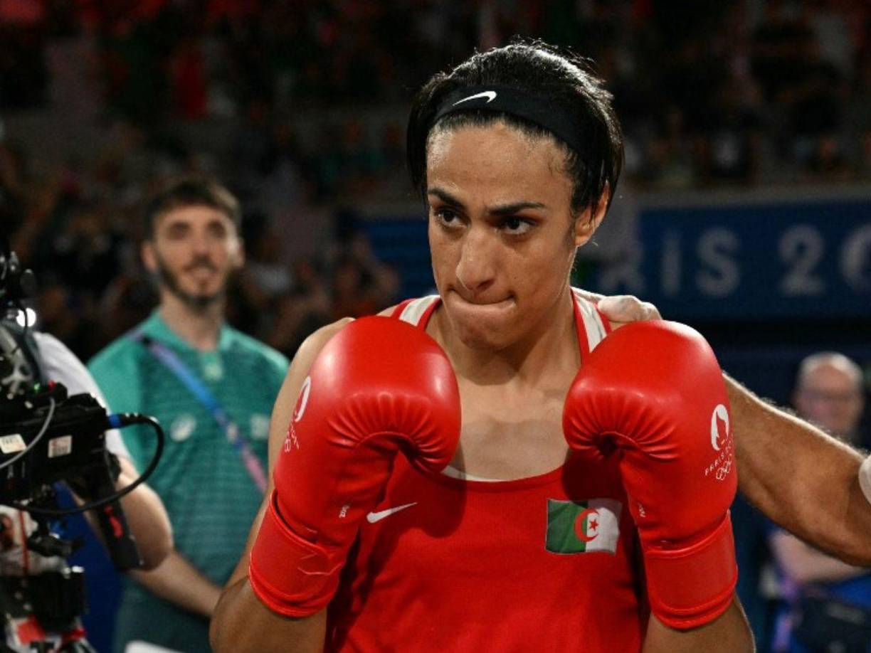 No obstante Khelif respondió ganando la medalla de oro en boxeo, en la categoría de -66 kilogramos