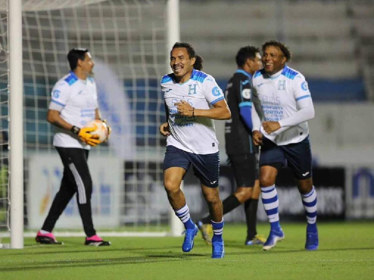 “Te crees que sos godzilla, king kong y nosotros los seres humanos que tenemos que tenerle miedo al monstruo”, agregó. 