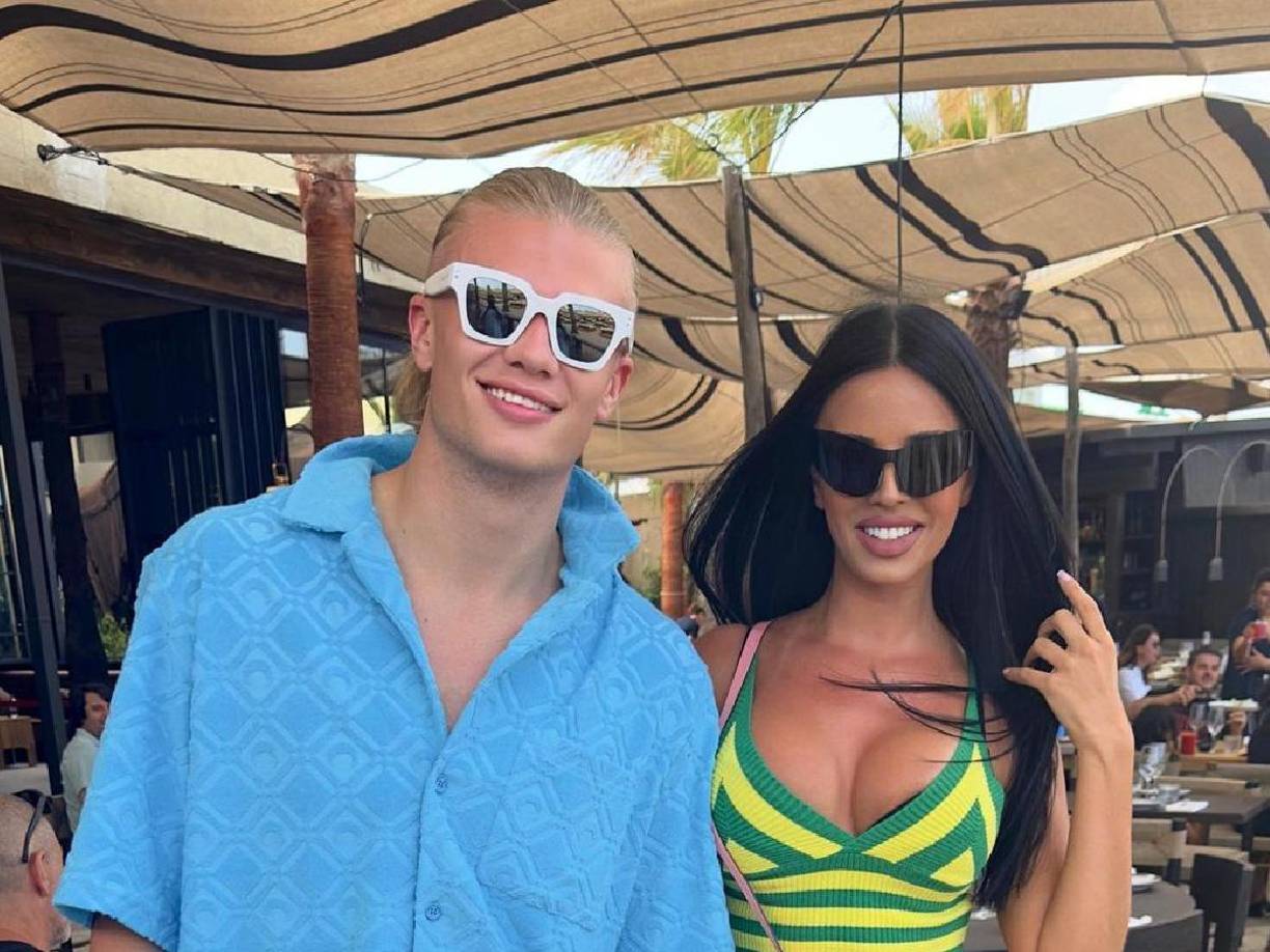 “Aún no sé exactamente cuáles son las vestimentas que voy a usar. Probablemente se me ocurran ideas espontáneas”, comentó Knoll al mismo medio.