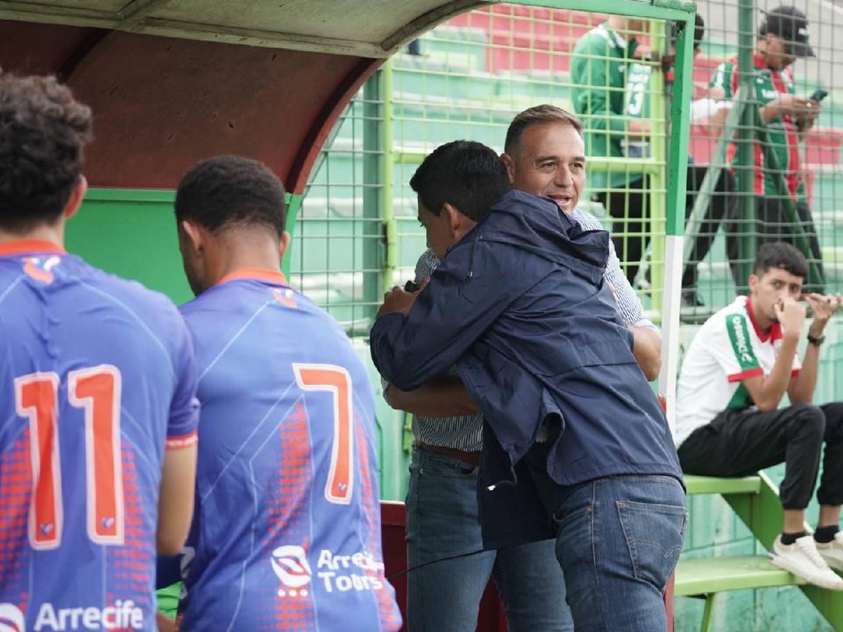 Sin embargo, llegó la hora del encuentro. Marathón nunca había perdido ante UPNFM como local, pero pasó lo inesperado.