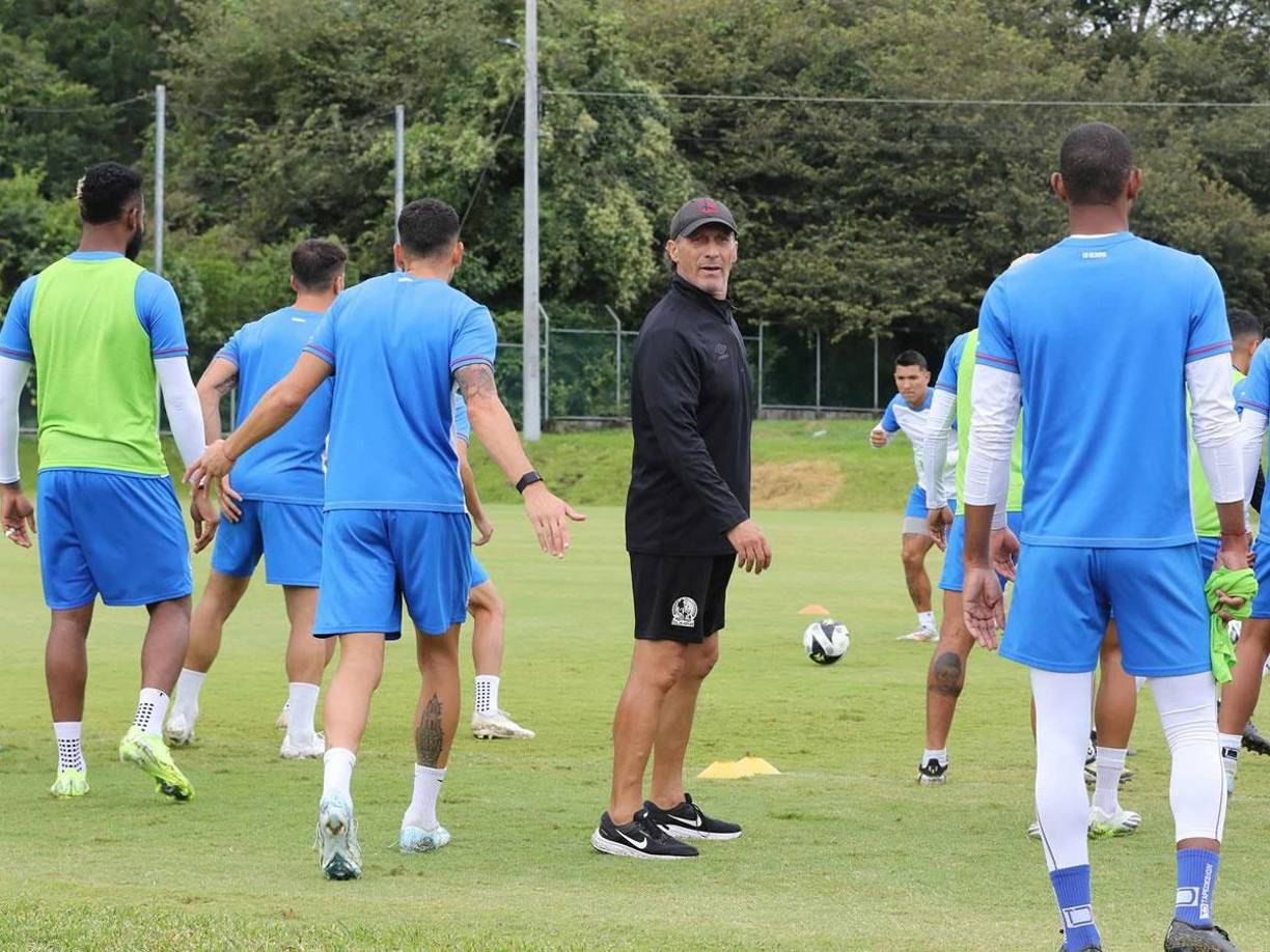 Presión en espacio corto y pases precisos en la última línea, el León hizo hincapié en estas jugadas para aprovechar todo frente a los Potros.