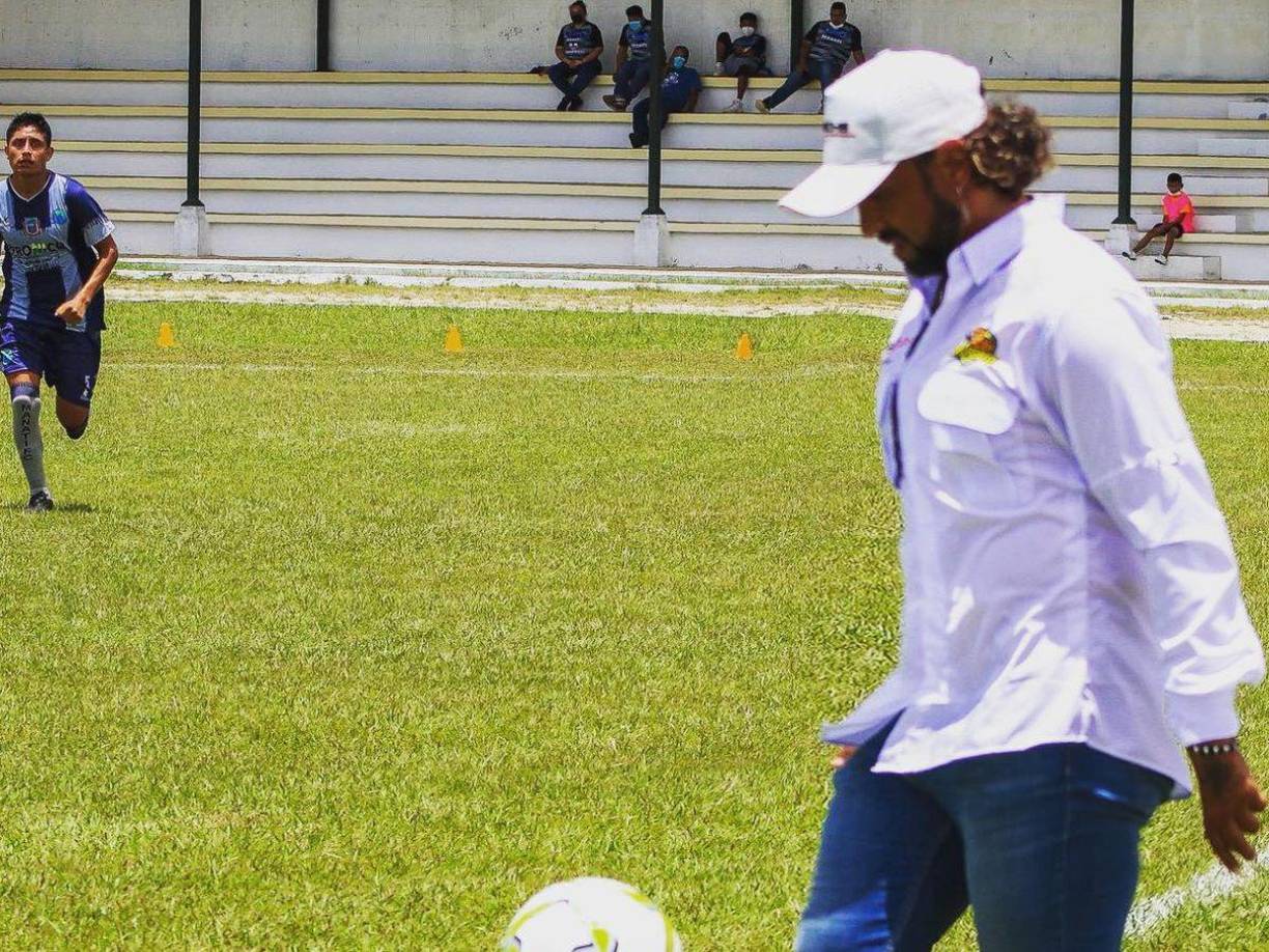 El entrenador estaba en un restaurante de Huehuetenango, horas antes del encuentro que su equipo, el San Pedro de Guatemala, tenía que disputar contra La Democracia.