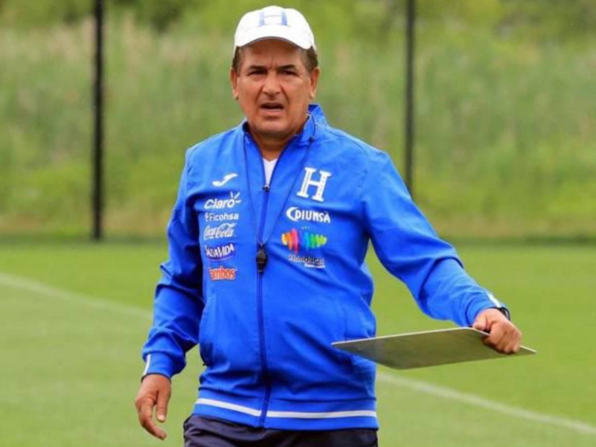 Jorge Luis Pinto fue nombrado DT de la selección de Honduras como reemplazo del tico Hernán Medford y al final no logró los objetivos.