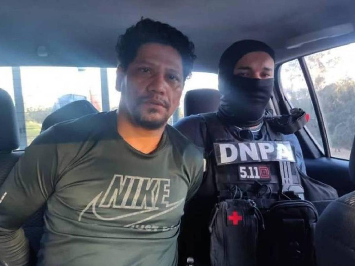 Bonilla fue capturado el 27 de enero del 2024 y pertenecía a la estructura criminal “Los Halcones”; a esta estructura se le aseguraron cuatro bienes inmuebles, 13 embarcaciones menores y 19 autos.