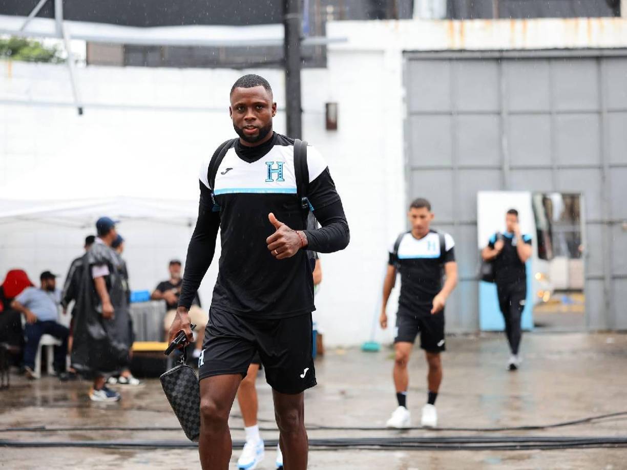 La Bicolor comenzó en horas de la tarde el entrenamiento en la antesala del duelo ante los aztecas.