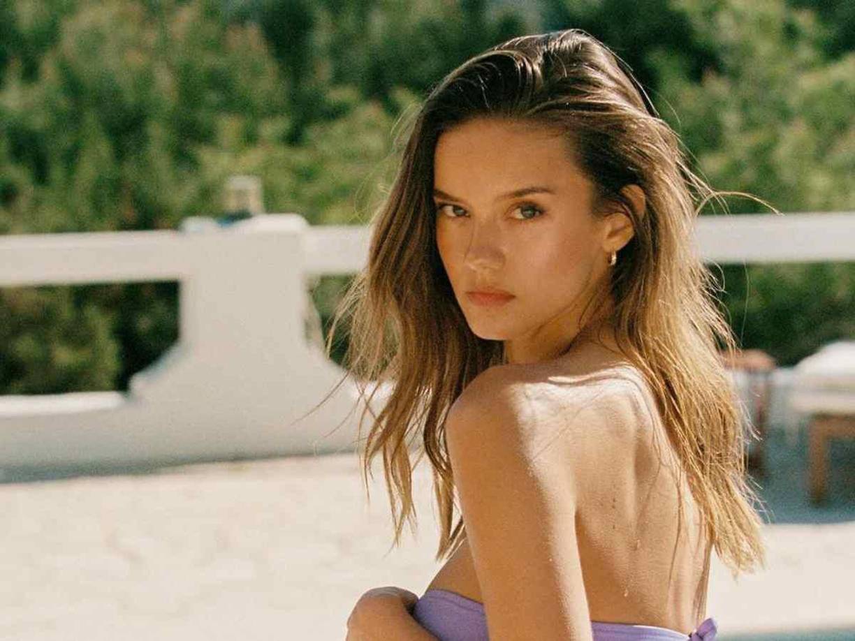 Además de su carrera como modelo, Cavanis se convirtió en una referente del fitness y de un estilo de vida saludable.