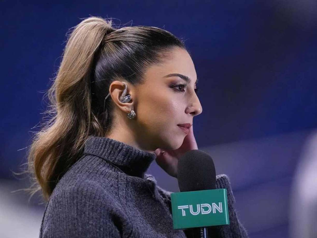 La periodista llegó a San Pedro Sula para darle cobertura al duelo que sostendrán este viernes 15 de noviembre las selecciones de Honduras y México por la Nations League.