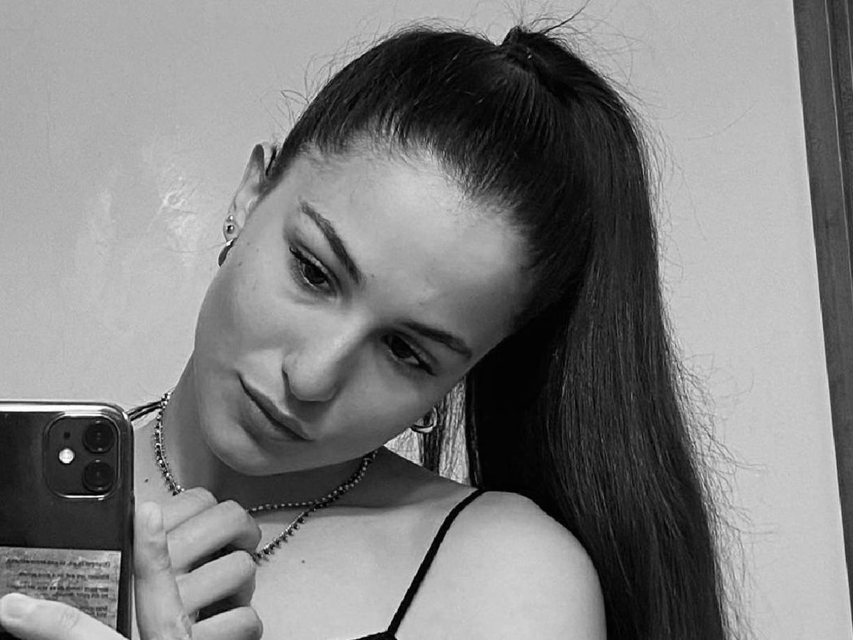 Ahora, la joven italiana Matilde Lorenzi perdió la vida a sus 19 años luego de estar ingresada en un hospital de la ciudad.