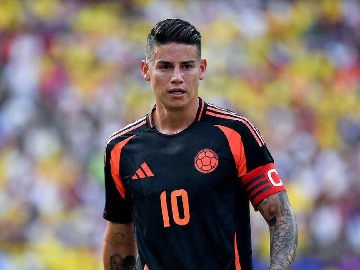 James Rodríguez sigue libre y ha sido vinculadosa varios equipos de LaLiga. Sin embargo, su futuro puede estar en Italia, ya que el diario AS informa que el colombiano tiene sobre la mesa una oferta de Lazio. El contrato sería por dos temporadas.