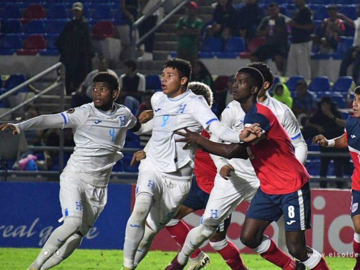 La selección de Honduras se quedó sin clasificar al Mundial Sub-20 al caer en tanda de penales ante Cuba que dio la sorpresa clasificando a la Copa del Mundo.