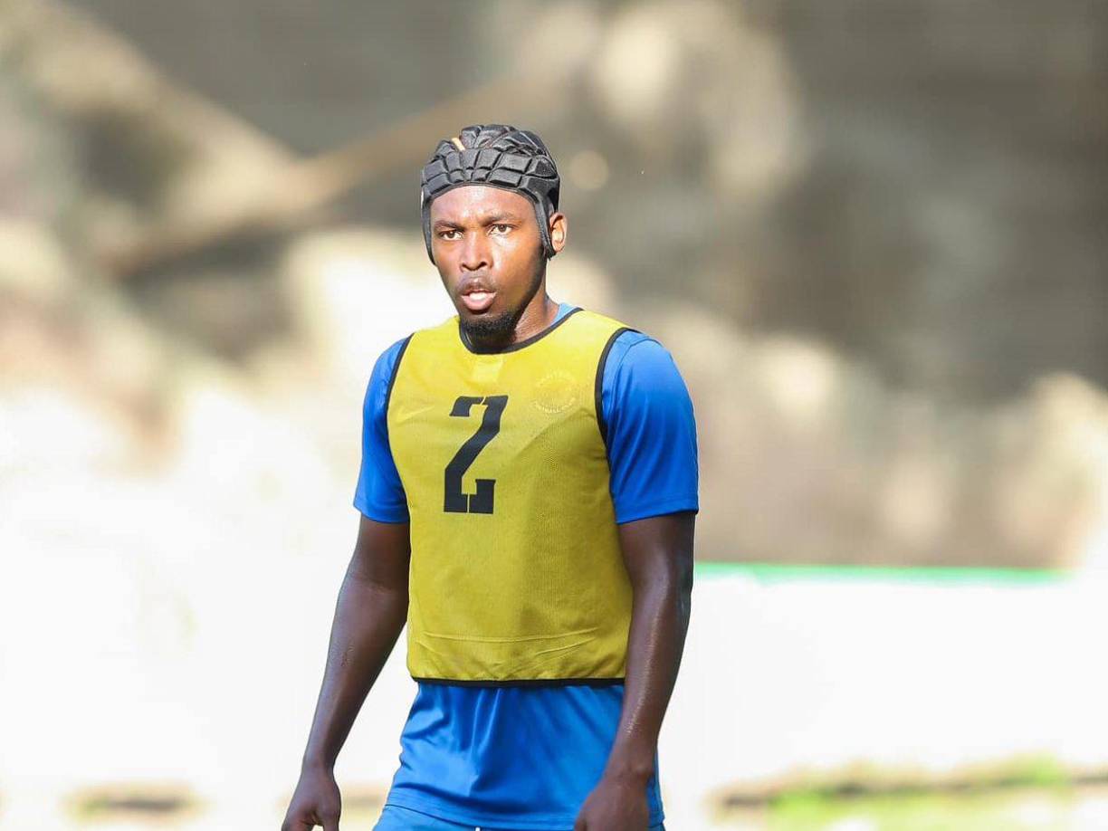 La protección contra la contusión y las complicaciones de lesiones cerebrales es especialmente importante para futbolistas que militan a nivel profesional.