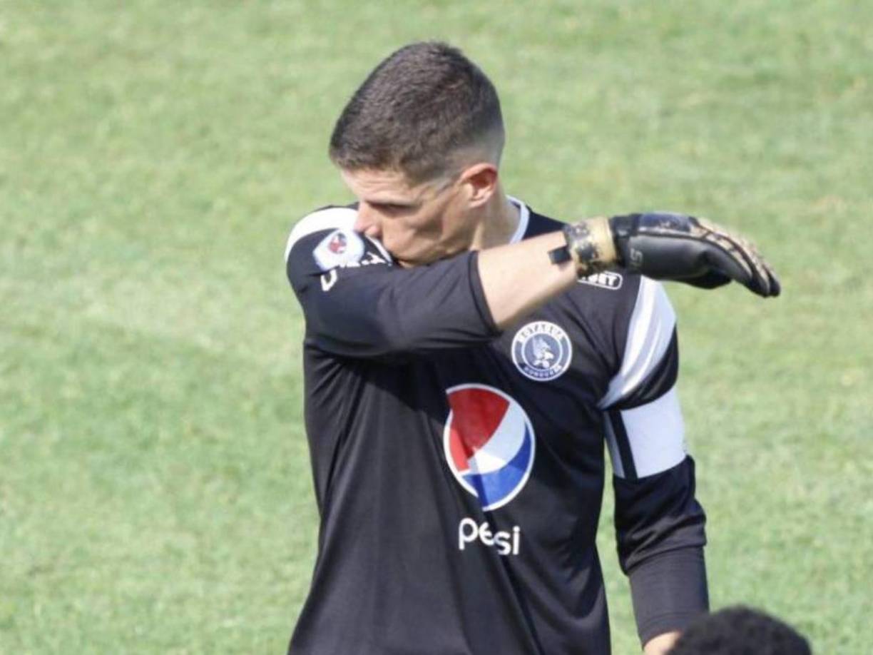 Jonathan Rougier: el portero argentino cumplió su ciclo en el FC Motagua y no seguiría vistiendo los colores del ciclón azul para el torneo Clausura 2025.