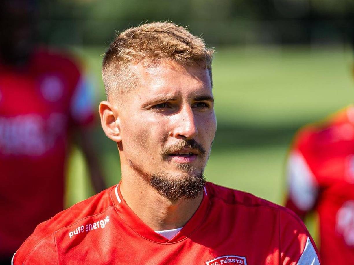 Se trata del centrocampista de la selección checa de fútbol Michal Sadilek, uno de los 26 convocados para la Eurocopa.