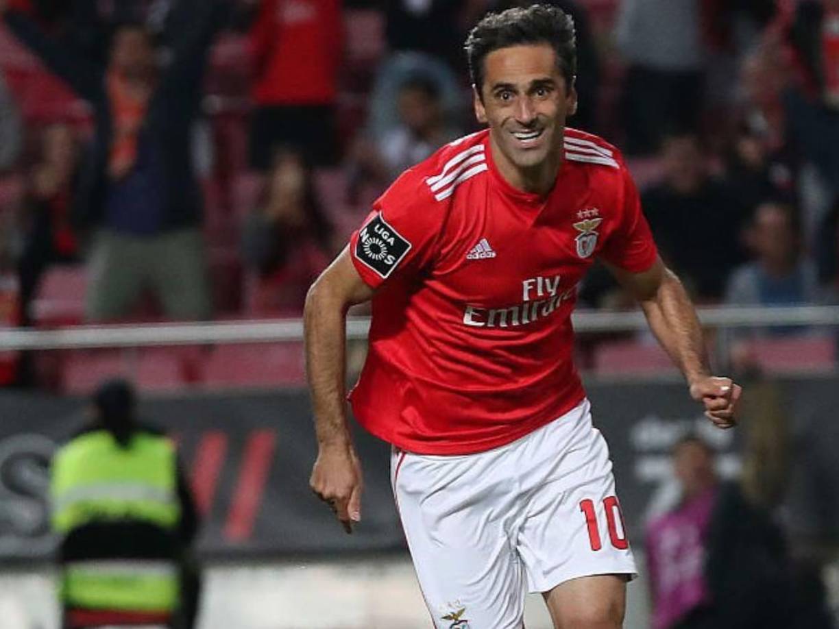 Actualmente, Jonas lleva una vida distinta como dueño de una farmacia en su ciudad natal, Taiúva, un pequeño municipio en el estado de São Paulo.