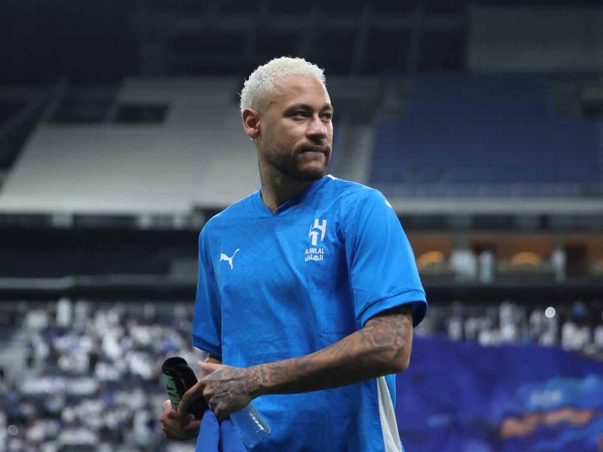 Neymar tampoco está contento y se irá del Al Hilal pronto y quedará libre en enero y firmará con el club que siempre quiso, Santos, así lo informa UOL Brasil.