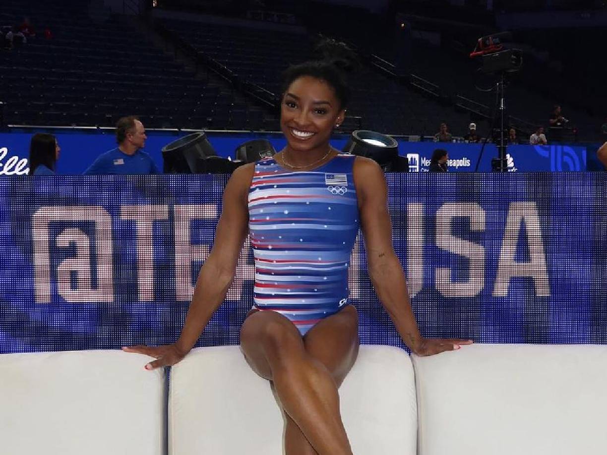 “No soy la persona que solía ser. Estoy bien hoy. Soy una persona cariñosa. Soy muy diferente a como me retrataron”, detalló la madre de la talentosa gimnasta.