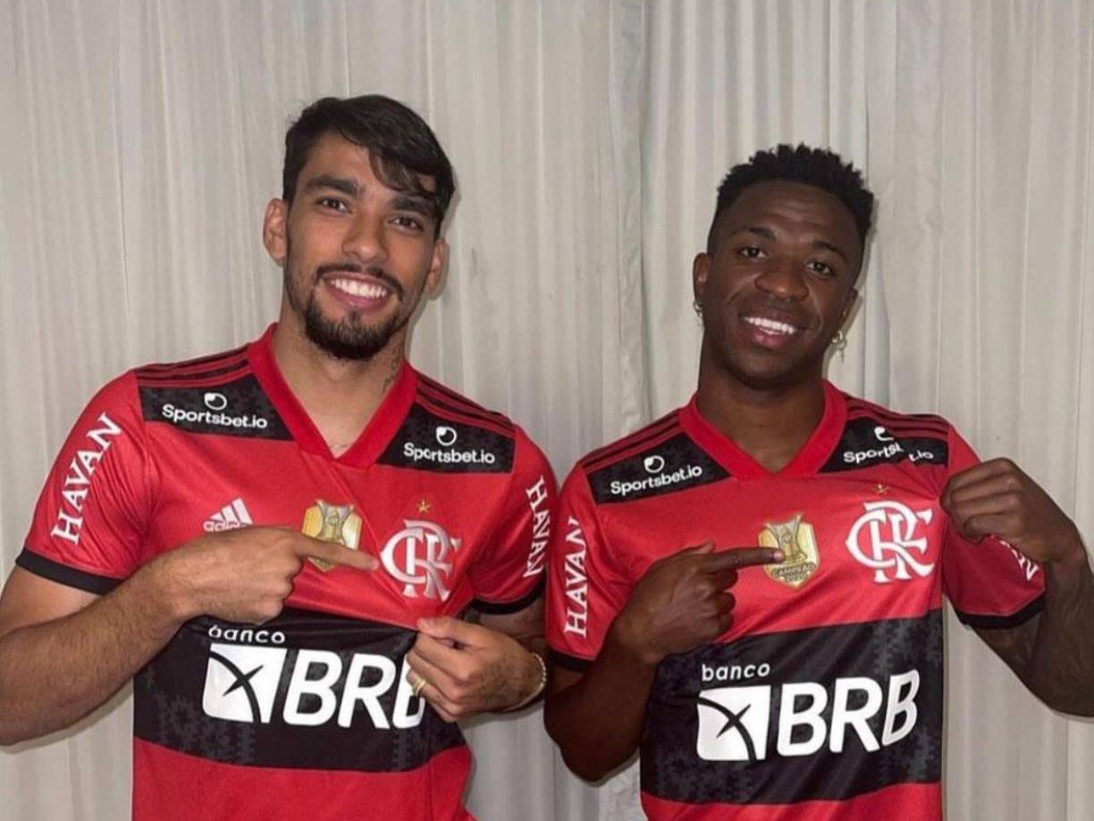 “Para que lo sepas, estoy orgulloso de decir que soy tu amigo, que te admiro, te aliento más que a cualquier victoria mía! Admiro tu historia y la persona en la que te has convertido. Eres la mejor, aunque la gente diga lo contrario”, fue el mensaje de Lucas Paquetá. 