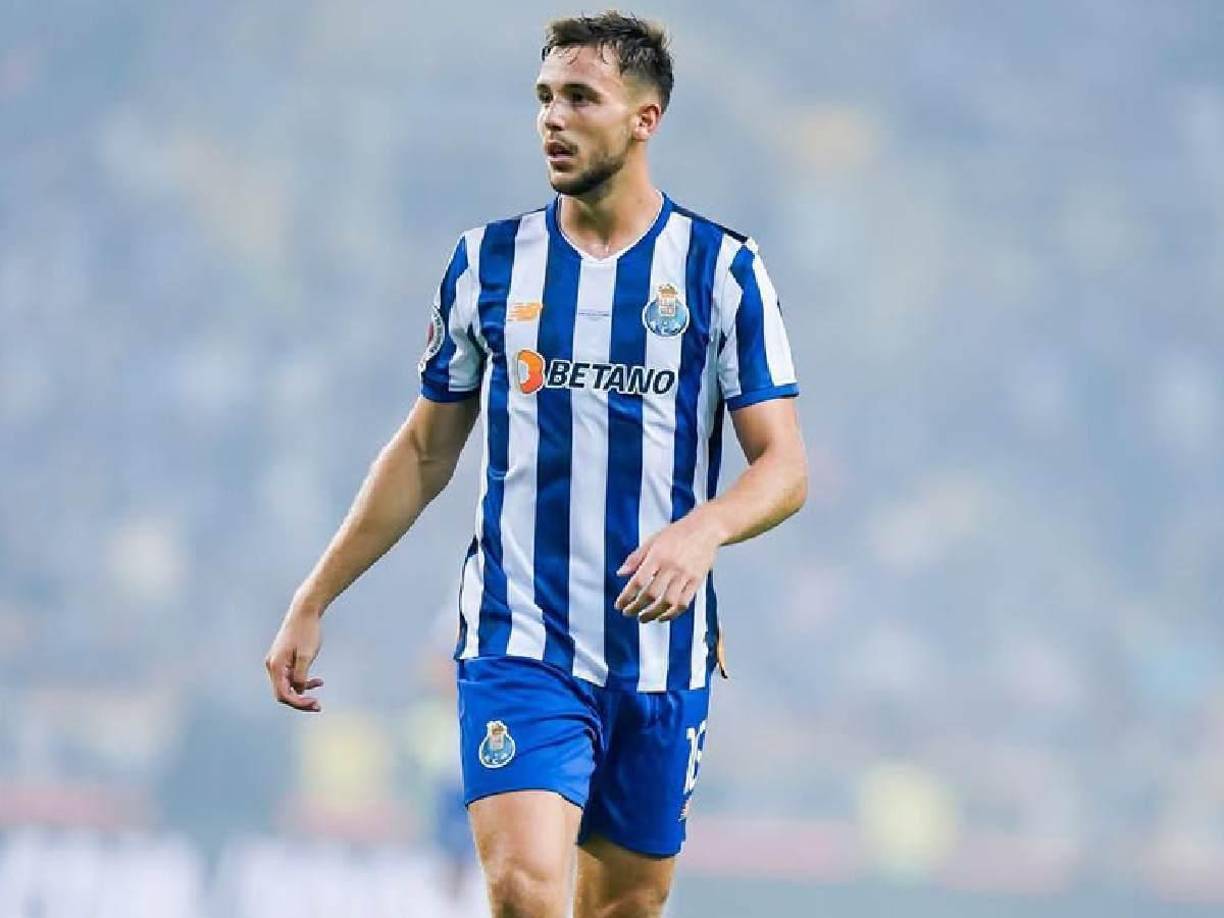 Según el periodista Fabrizio Romano, el Manchester City se ha interesado en la joya, Nico González (23 años), quien está haciendo una gran temporada en el Porto. El Barcelona aún tiene control sobre el canterano.