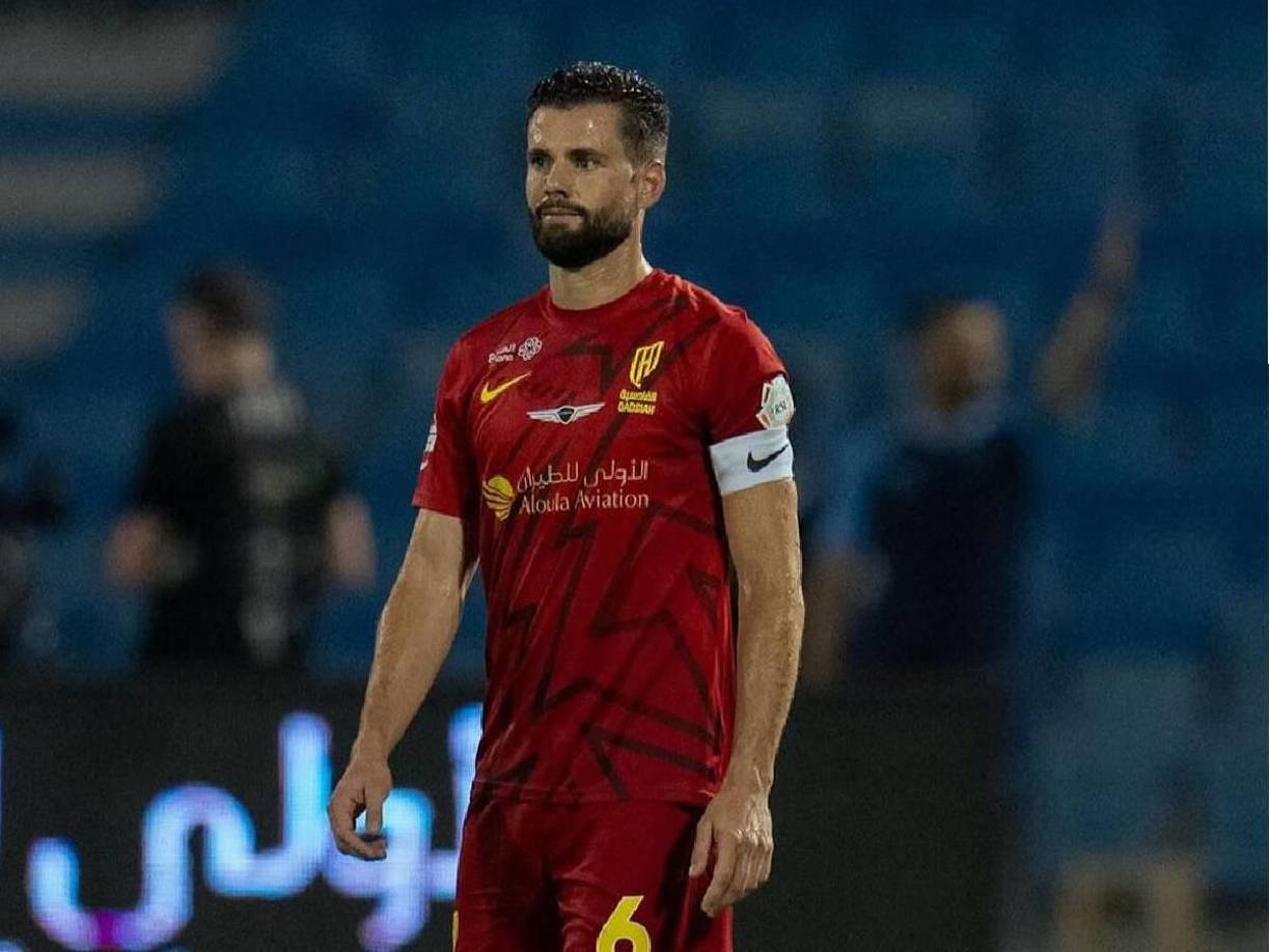 “Tampoco hay que mentir, lógicamente aquí gano mucho más dinero que en el Real Madrid. Nadie me va a cambiar por decirme que he venido aquí por el dinero”.