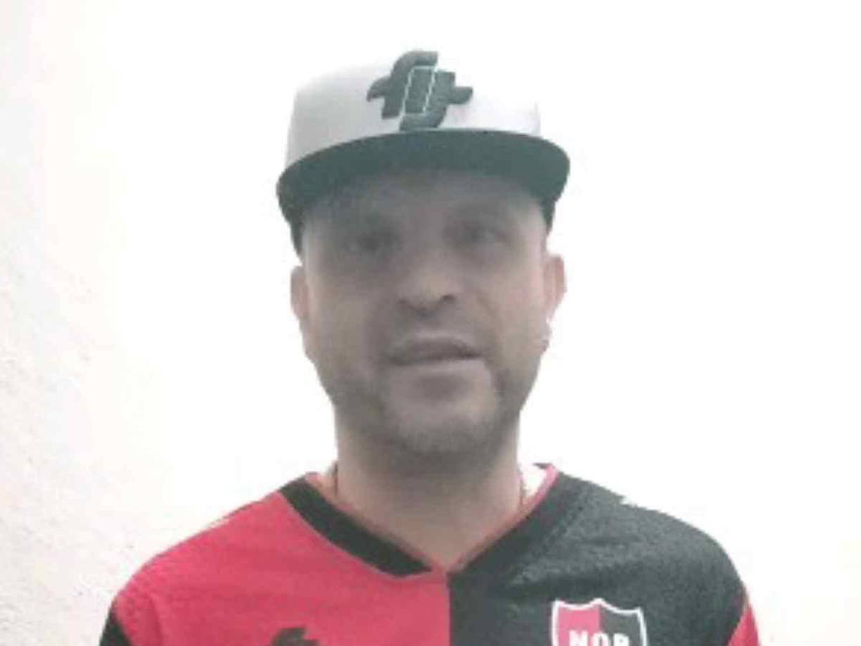 Morquio está recibido de entrenador y trabajó como intermediario. 