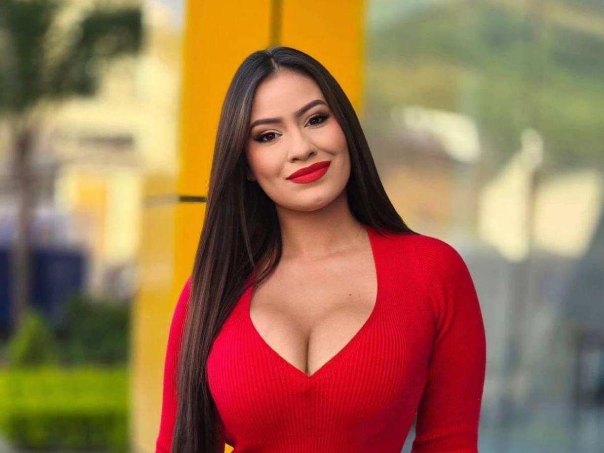 ”Estamos planeando proyectos de nosotros, por lo cual no hemos tenido tiempo para pensar en eso”, continuó expresando su prometido.