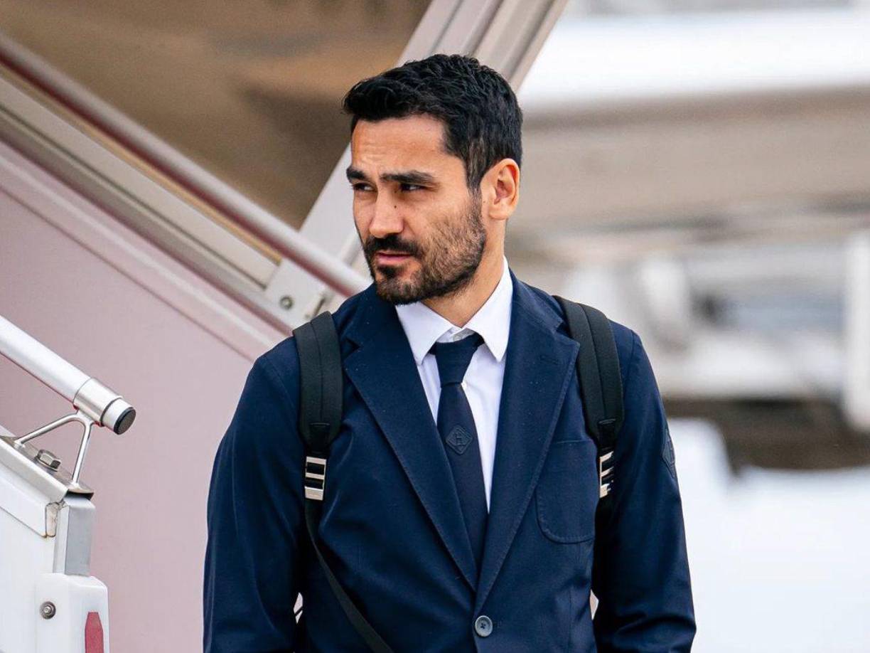 En el plano deportivo, hay otra razón de peso para que el club quiera vender al jugador. El fichaje de Dani Olmo le va a restar muchos minutos a lo largo de la temporada.