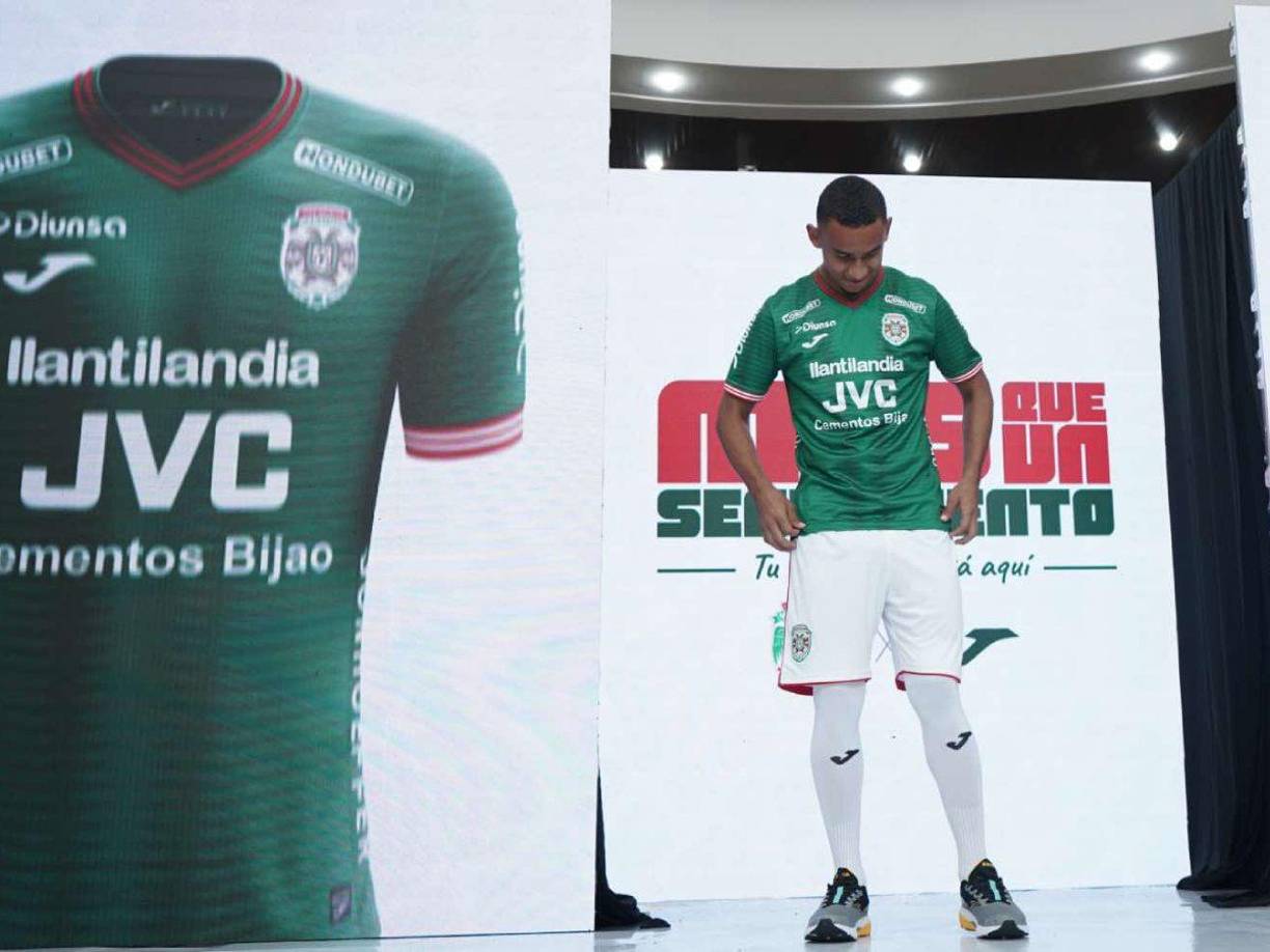 En un bonito evento realizado en esta ciudad, Marathón presentó la nueva camisa para el torneo Apertura, la cual estrenará en la primera fecha contra el Victoria en el estadio Olímpico el sábado 27 de julio.