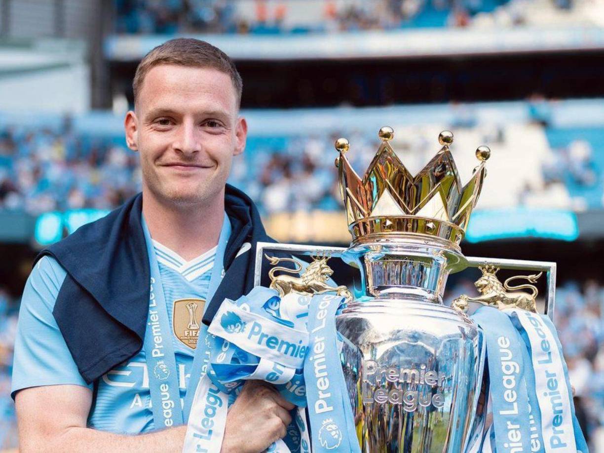 El español Sergio Gómez Martín deja las filas del Manchester City y jugará en la Real Sociedad. Llegará a cambio de 9 millones de euros.