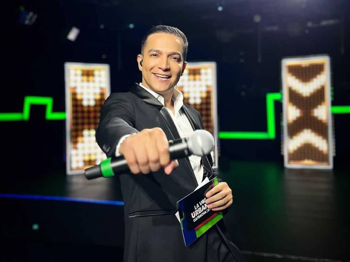 Erik Chavarría - El presentador hondureño de TVC citó que “Olimpia, toda la vida”, sobre el monarca que tendrá la Liga Nacional de Honduras. Además, que “Edwin Rodríguez el mejor jugador en Honduras”.