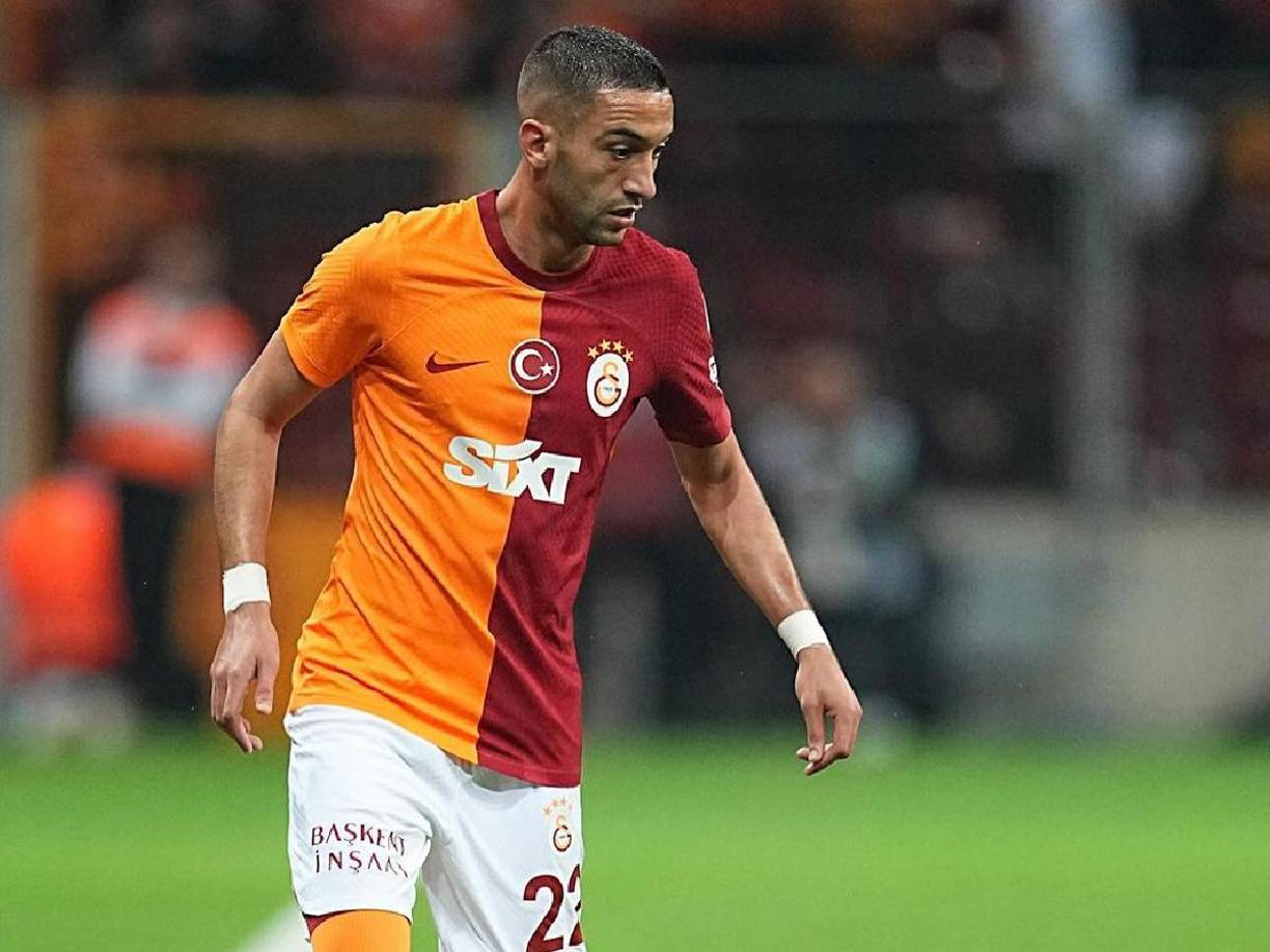 OFICIAL / El Galatasaray confirma la compra de Hakim Ziyech con un contrato permanente procedente del Chelsea.
