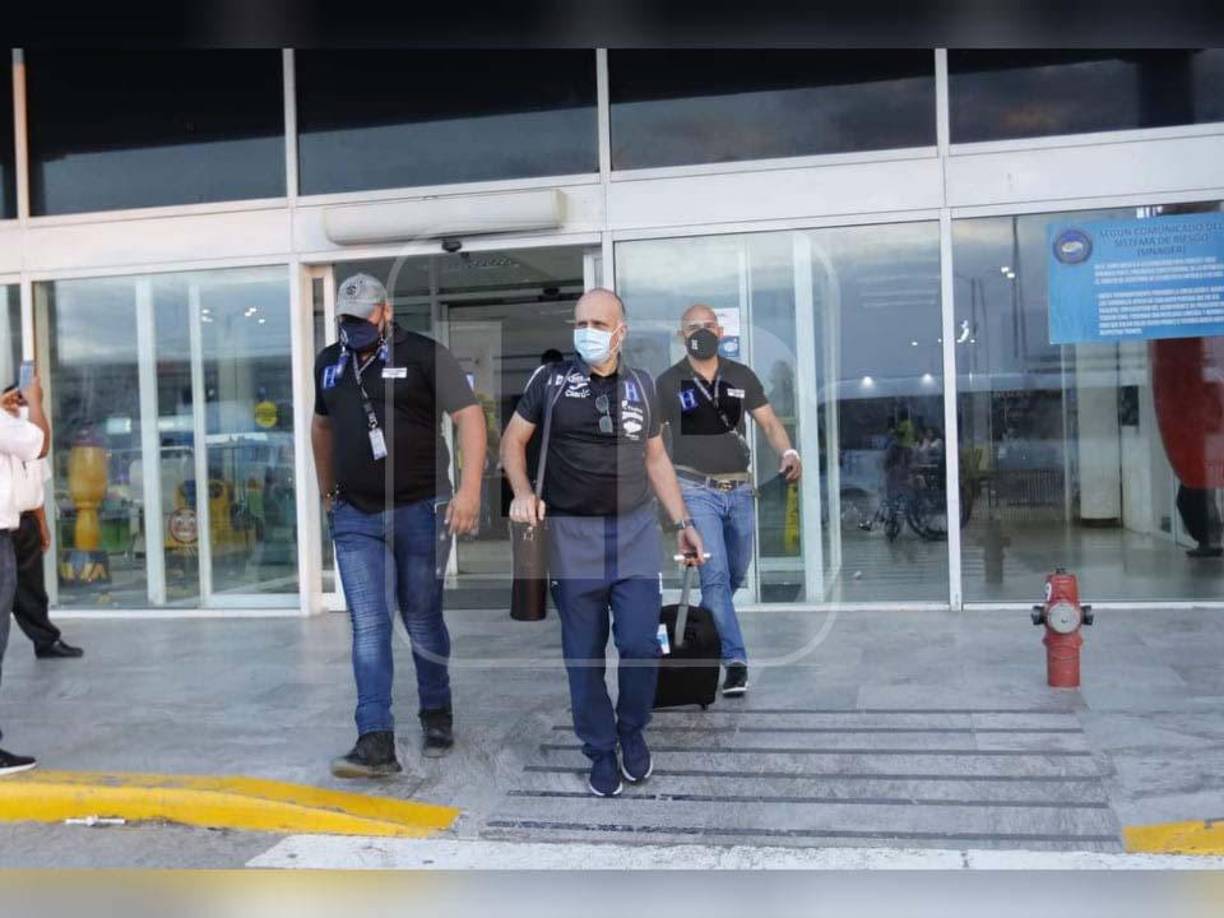 “Fuera Fabián Coito, fuera Fabián Coito”, fue una de las muchas frases por parte de los aficionados ya que el estratega ha colmado la paciencia de muchos.