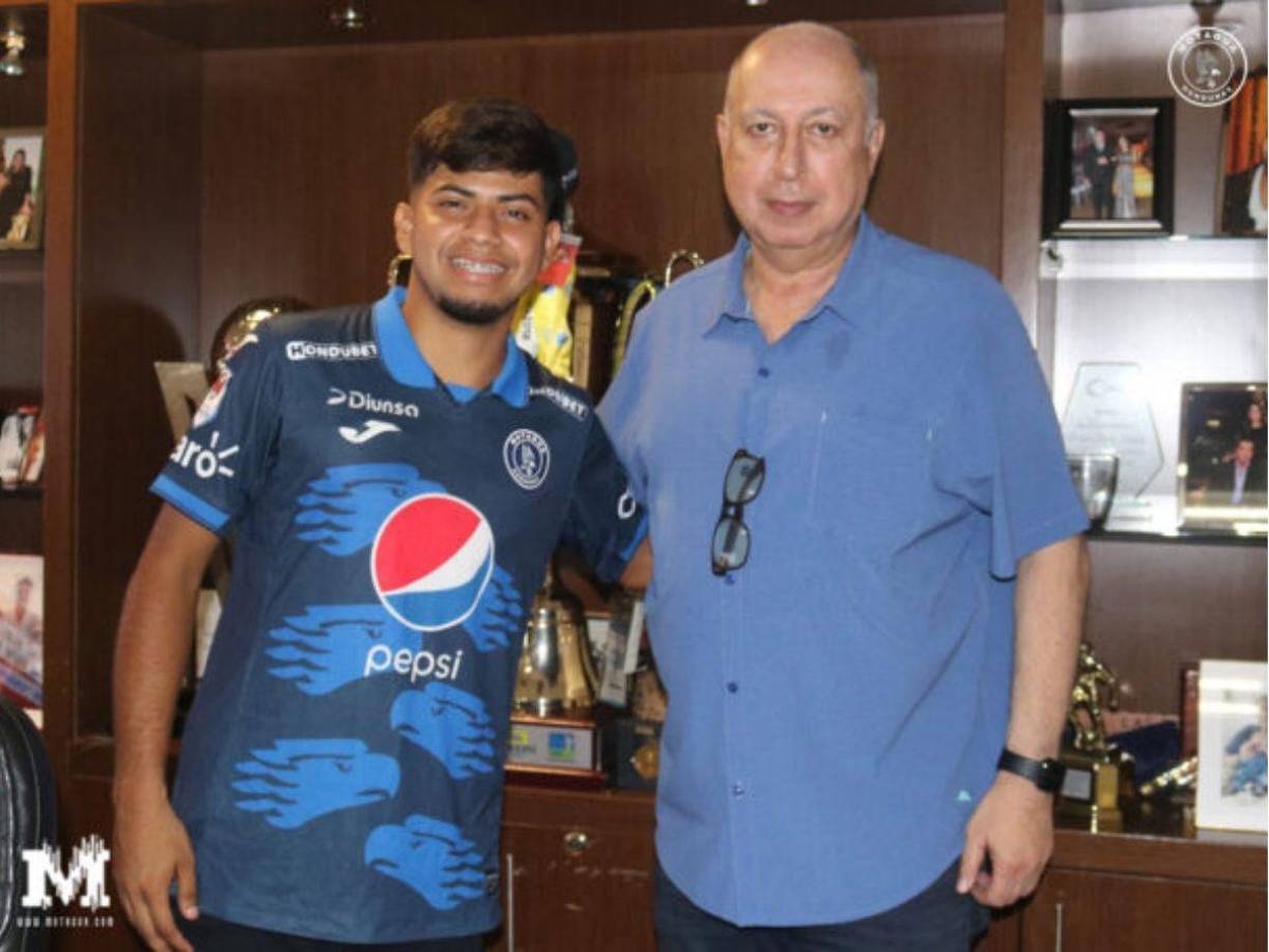 Motagua inmediatamente atendió a su jugador tras el accidente de tránsito en el que se vio involucrado.