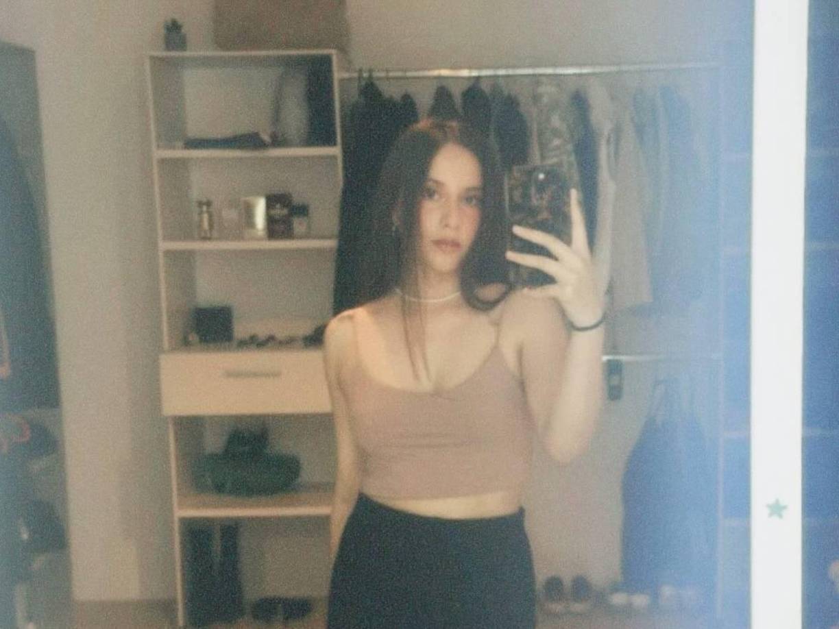 La aficionada del América aprovechó el espacio para compartir su nombre de usuario de Instagram.