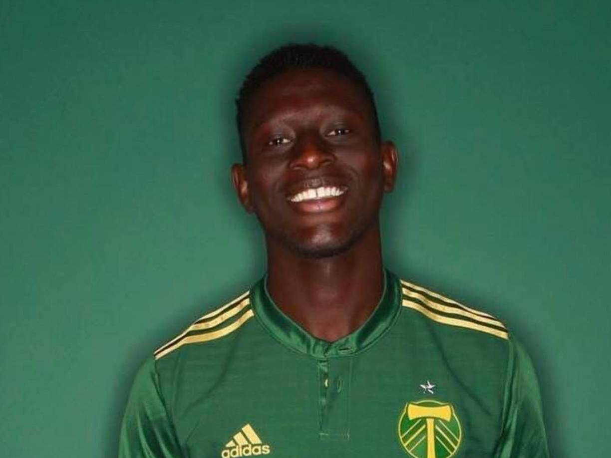 “Me decía que iba a venir a verme. Estoy en shock, no lo puedo creer”, relató la señora que cuidó del exjugador en su estadía por Chile