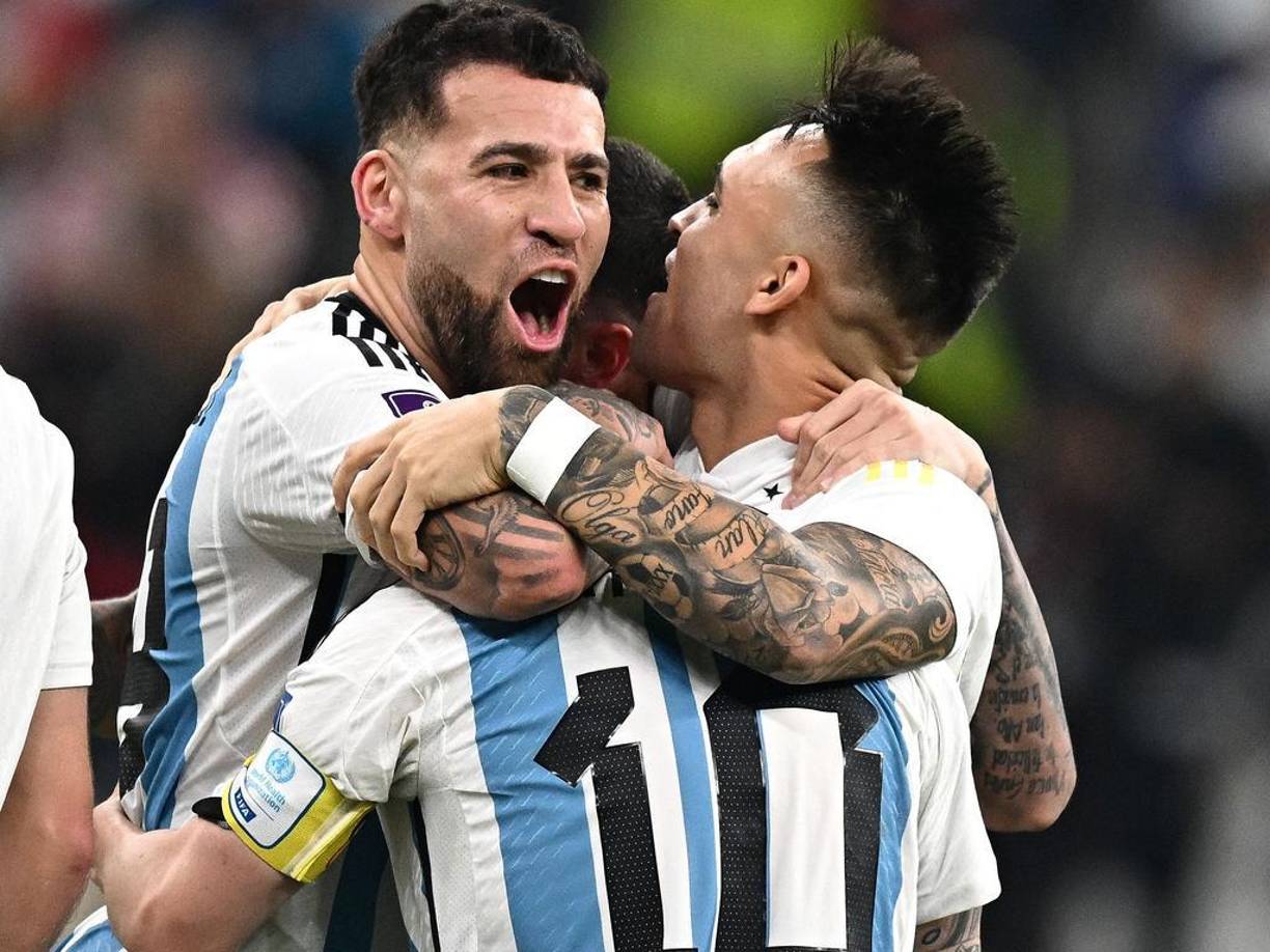 ”Lamentablemente me veo obligado a aclarar que los ataques que hemos recibido con mi familia utilizando a mi hija como pasiva herramienta son injustificados e injustos”, expresó.