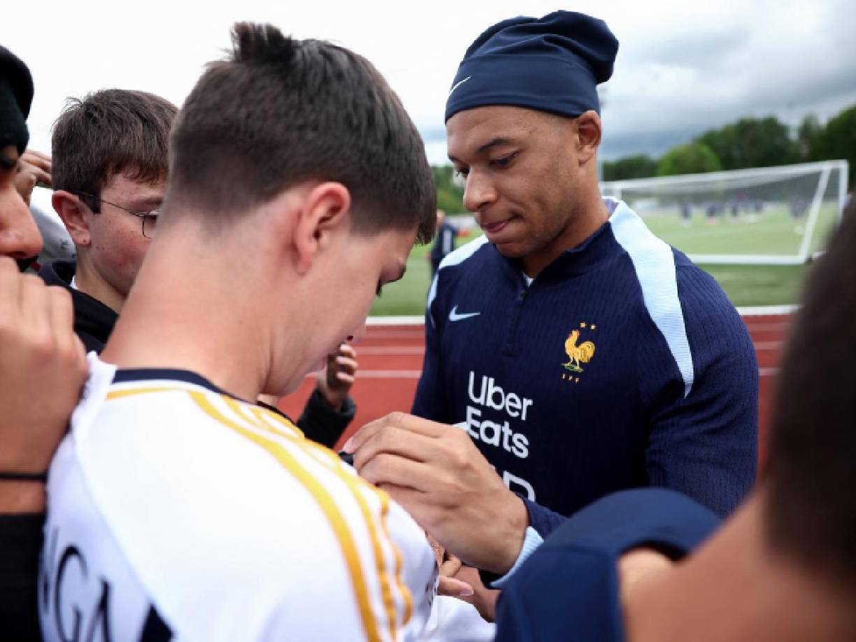 Todo apunta a que Mbappé llegará al Real Madrid, club que lo ha estado pretendiendo durante varios años.