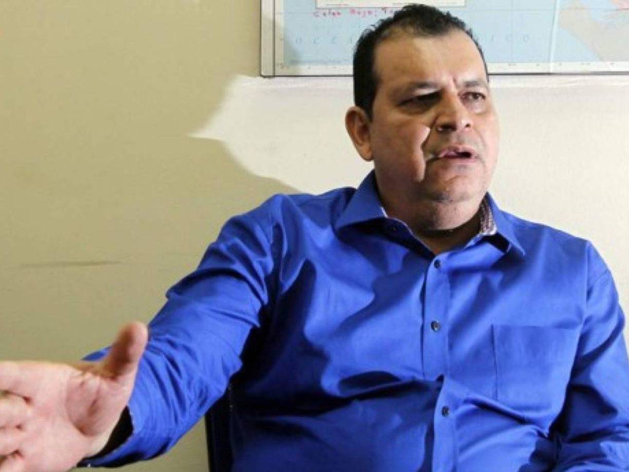 “El Olimpia tiene seis puntos de 18 posibles, además eliminado en la primera fase de la Copa Centroamericana”, señaló el experimentado periodista hondureño.