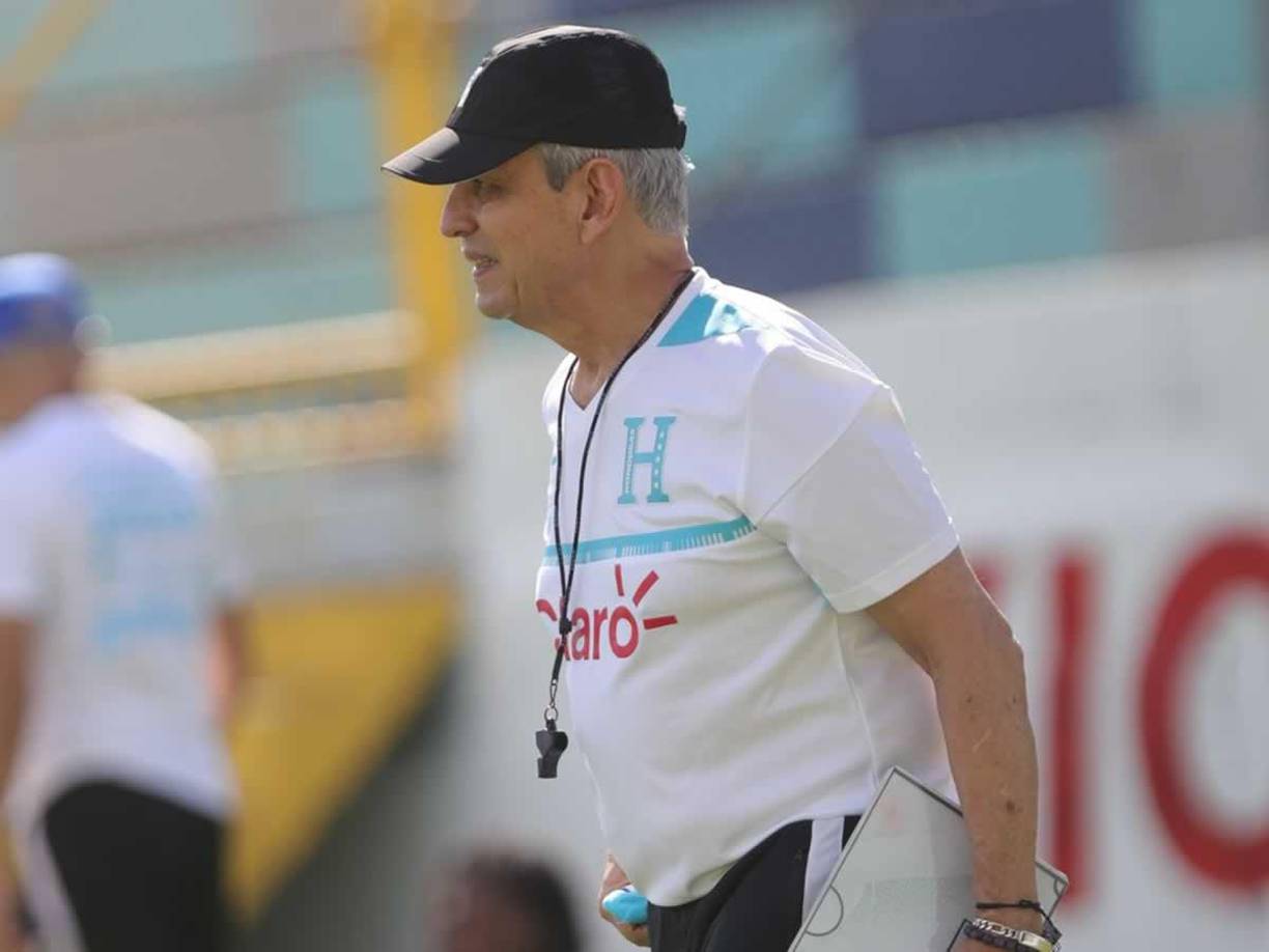 Reinaldo Rueda tendrá necesariamente que tocar la pizarra para el combate de vuelta en Toluca. Aunque todo apunta que la figura del 4-2-3-1 se mantendrá en el estadio Nemesio Díez, sí se vislumbra más de un cambio en el 11 titular.