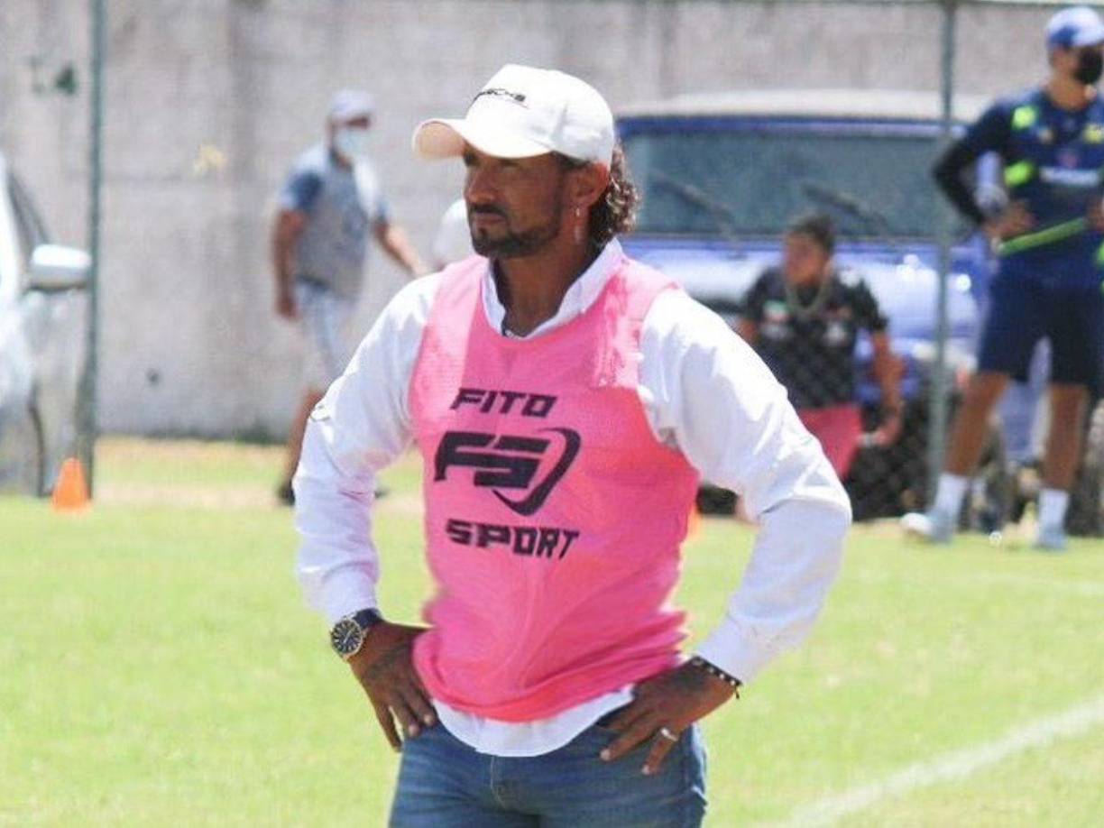 En la nota publicada por Prensa Libre se señala que para el momento del ataque “El Loco” Leiva llevaba consigo una pequeña mochila en su pecho, algo que era muy característico del entrenador quien fuera un ex jugador destacado en el fútbol guatemalteco.