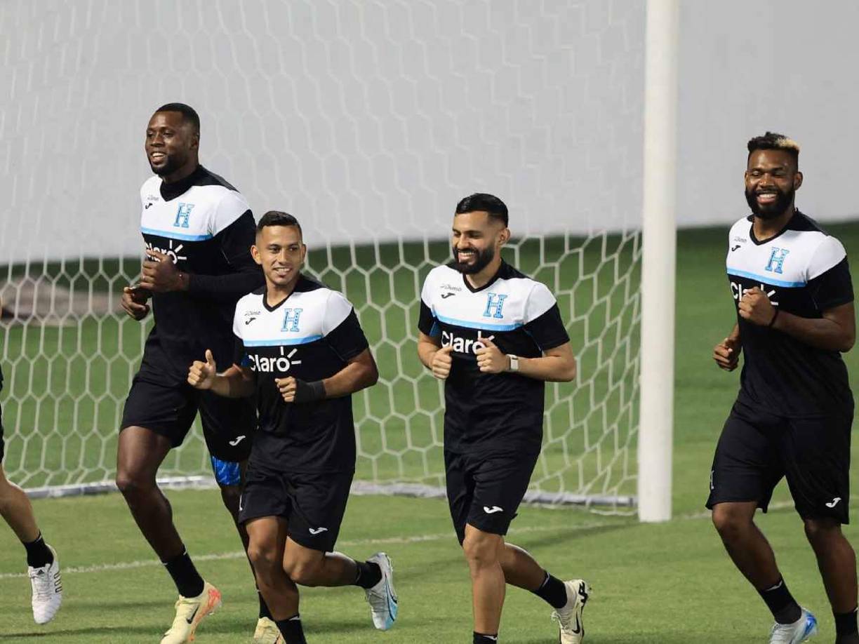 Yustin Arboleda es la novedad en la lista de Honduras. El delantero en la práctica realizada en el estadio Morazán junto a sus compañeros también en Olimpia, el caso de Edwin Rodríguez, Jorge Álvarez y Benguché.