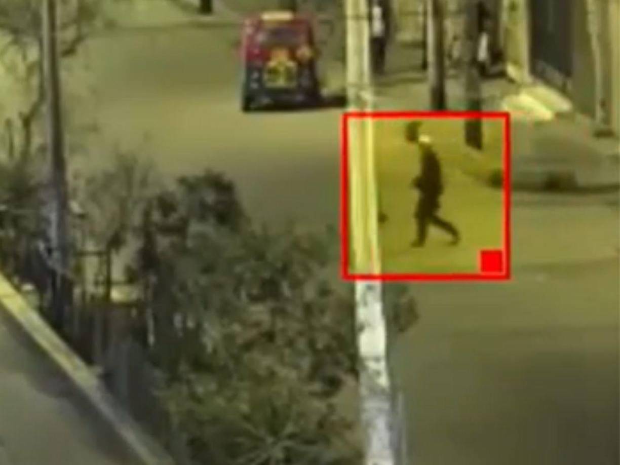 Gianfranco Espinoza primero fue captado merodiando varios locales. “Mamá ya vengo, voy a ir a trabajar”, le dijo a su madre.