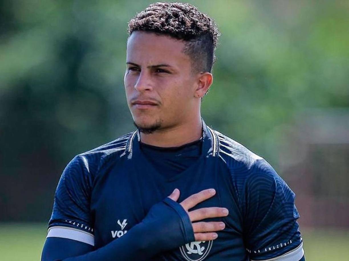 Actualmente, Ricardinho estaba en la recta final de su recuperación tras romperse el ligamento cruzado anterior de una rodilla.