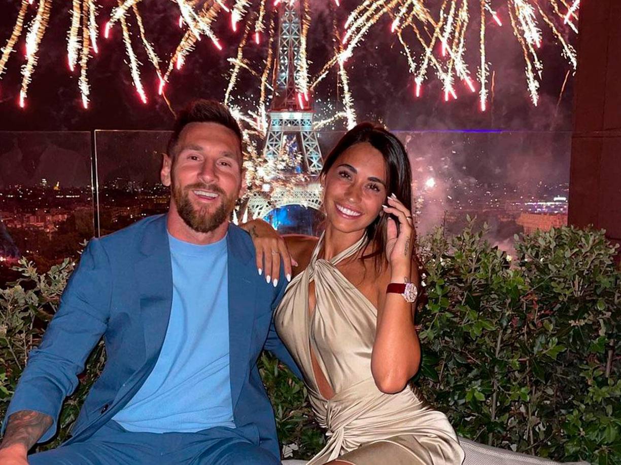 Los rumores han tomado fuerza en redes sociales abriendo el debate sobre esta información: “no creo que Messi deje ir así su relación”, “malo, malo hubo infidelidad”, “ellos son la esperanza del amor eterno”, “es imposible que esto suceda”, “Messi es crack dentro y fuera de la cancha, lo evitará”, entre otros.