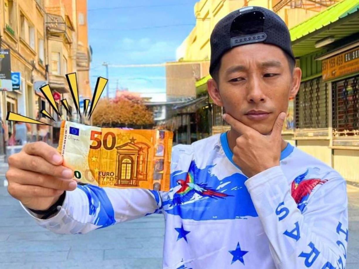 Aunque también se la pasó bien en Barcelona, Fujiyama recordó el desabrido momento en que la señora xenófoba se expresó mal de los migrantes. 