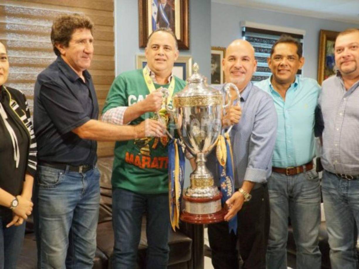 Armando Calidonio, exalcalde de San Pedro Sula, es fiel fan del Marathón.