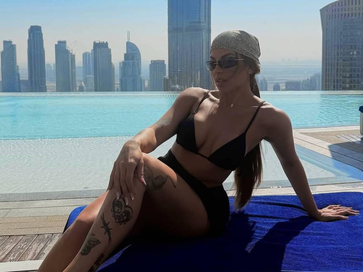 La chica presume su cuerpazo en las redes sociales y tras conocerse que es la novia de Vinicius, los seguidores han aumentado.