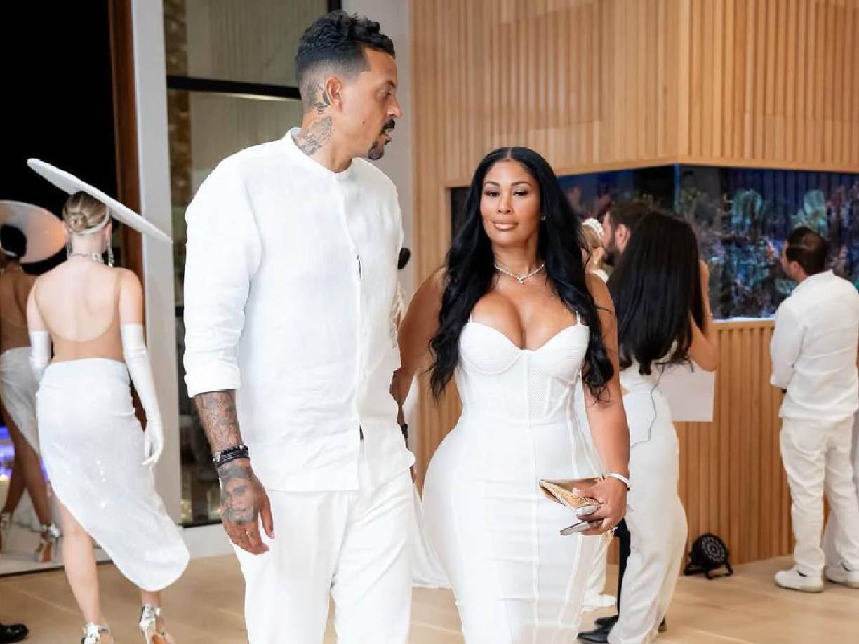 De momento, Barnes no se ha pronunciado sobre el escándalo de infidelidad en el que está envuelto, pero en sus redes sociales, sus seguidores se han encargado de dejarle mensajes sobre lo sucedido.